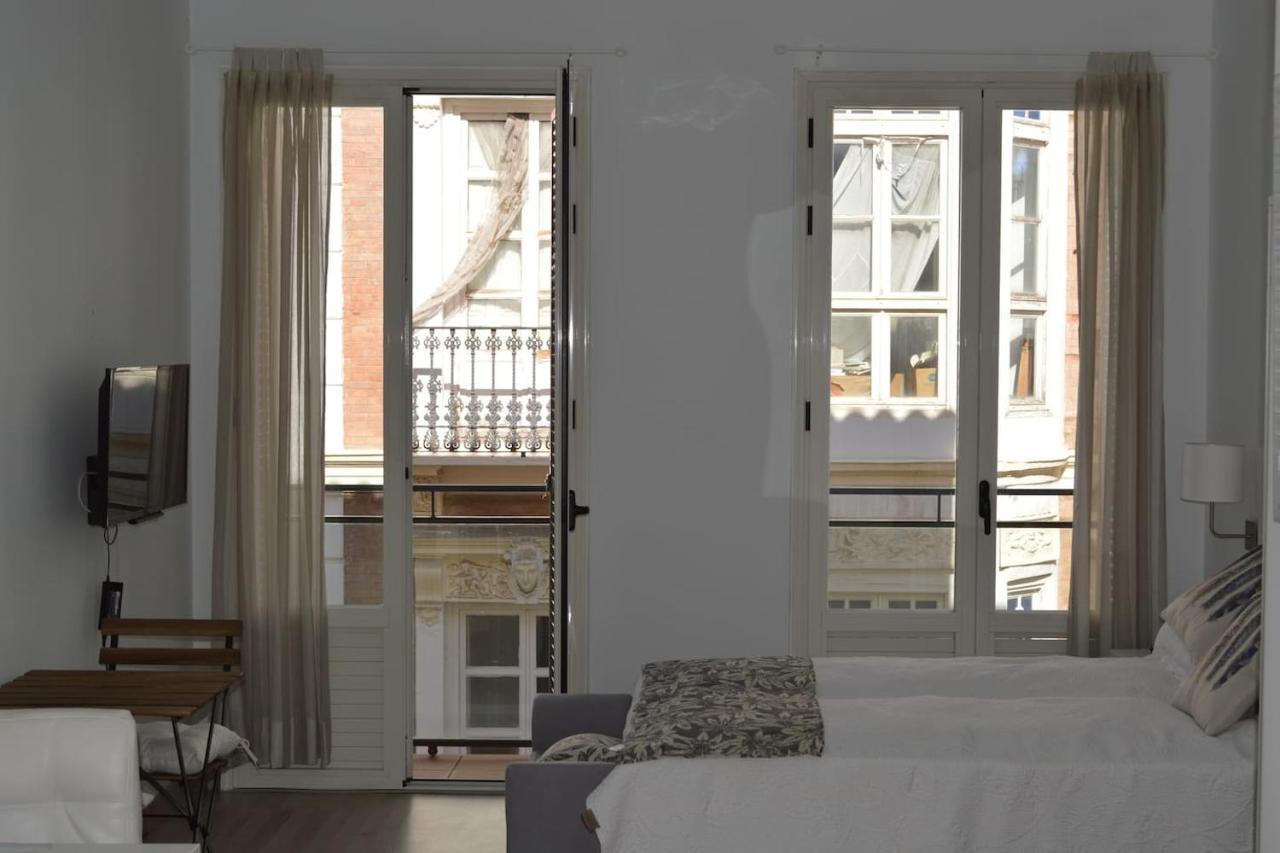 Modern Studio Flat Close To Plaza Merced Málaga Dış mekan fotoğraf